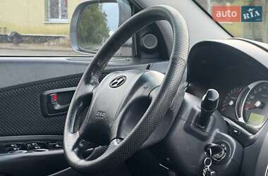 Внедорожник / Кроссовер Hyundai Tucson 2012 в 