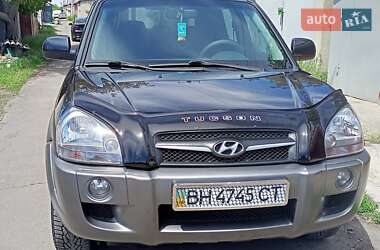 Позашляховик / Кросовер Hyundai Tucson 2012 в 