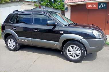 Позашляховик / Кросовер Hyundai Tucson 2012 в 