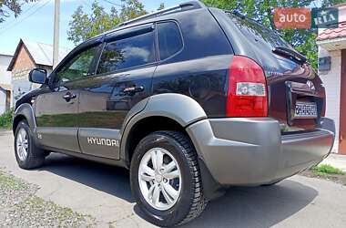 Позашляховик / Кросовер Hyundai Tucson 2012 в 