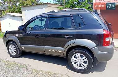 Позашляховик / Кросовер Hyundai Tucson 2012 в 