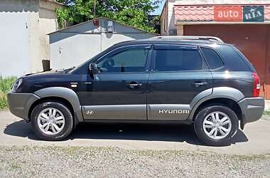 Позашляховик / Кросовер Hyundai Tucson 2012 в 