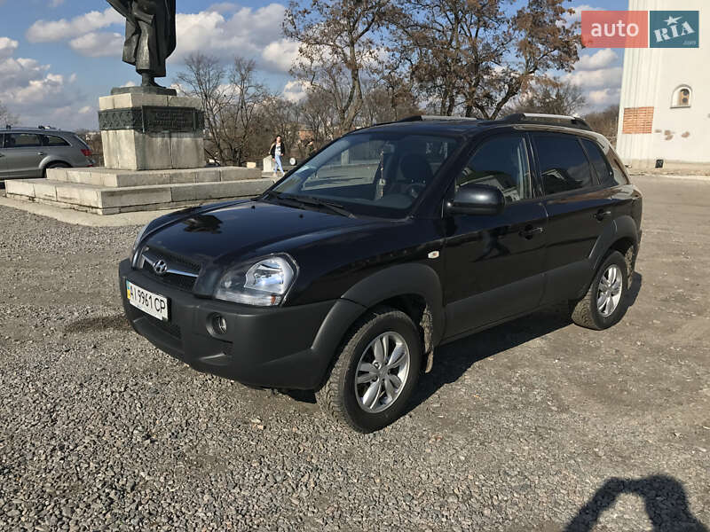 Внедорожник / Кроссовер Hyundai Tucson 2011 в Сквире