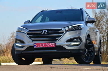 Внедорожник / Кроссовер Hyundai Tucson 2016 в 