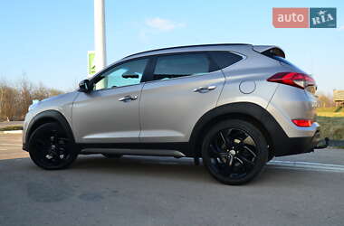 Внедорожник / Кроссовер Hyundai Tucson 2016 в 