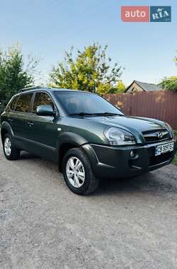 Внедорожник / Кроссовер Hyundai Tucson 2011 в Чернигове