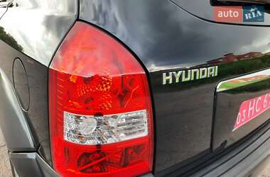 Внедорожник / Кроссовер Hyundai Tucson 2006 в 