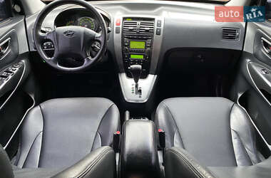 Позашляховик / Кросовер Hyundai Tucson 2009 в 