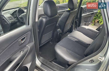 Внедорожник / Кроссовер Hyundai Tucson 2012 в 