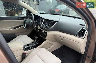 Позашляховик / Кросовер Hyundai Tucson 2017 в 