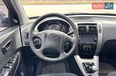 Позашляховик / Кросовер Hyundai Tucson 2009 в 