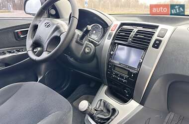 Позашляховик / Кросовер Hyundai Tucson 2009 в 