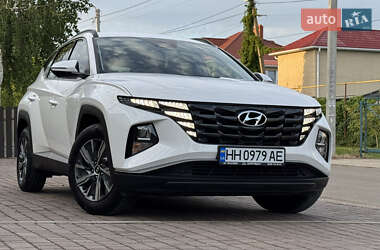 Внедорожник / Кроссовер Hyundai Tucson 2023 в 