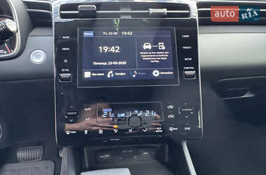 Внедорожник / Кроссовер Hyundai Tucson 2023 в 