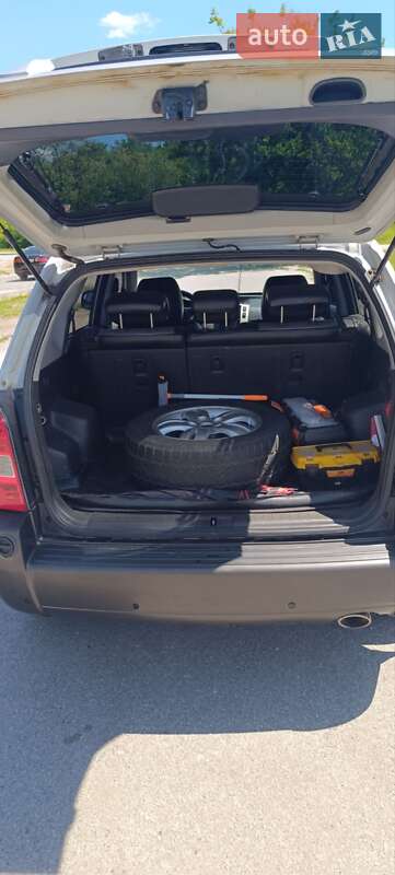 Внедорожник / Кроссовер Hyundai Tucson 2006 в Днепре фото 7 Внедорожник / Кроссовер Hyundai Tucson 2006 в Днепре