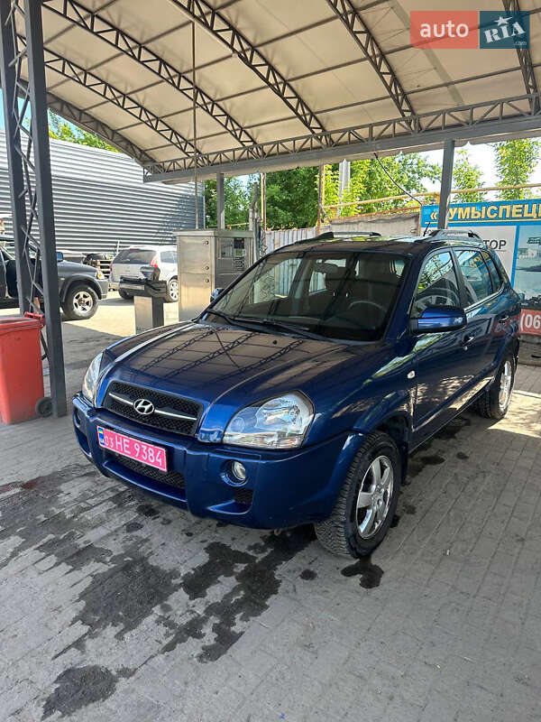 Позашляховик / Кросовер Hyundai Tucson 2007 в 