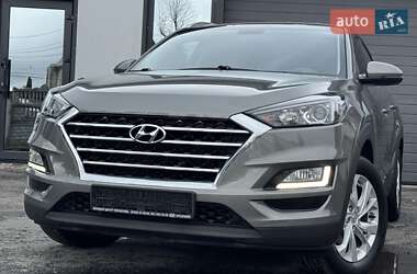 Внедорожник / Кроссовер Hyundai Tucson 2019 в 