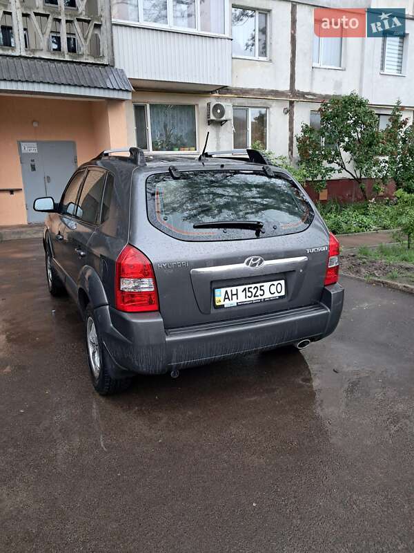 Внедорожник / Кроссовер Hyundai Tucson 2007 в Житомире