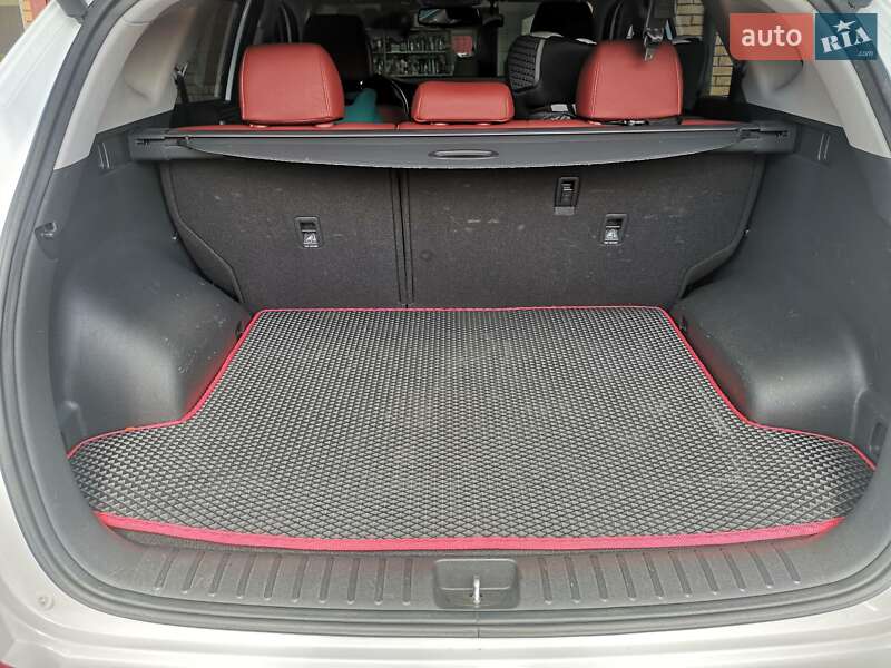 Позашляховик / Кросовер Hyundai Tucson 2017 в Полтаві