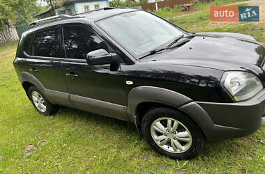Внедорожник / Кроссовер Hyundai Tucson 2008 в 