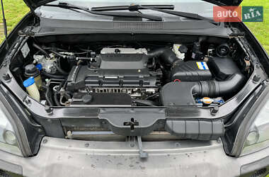 Внедорожник / Кроссовер Hyundai Tucson 2008 в 