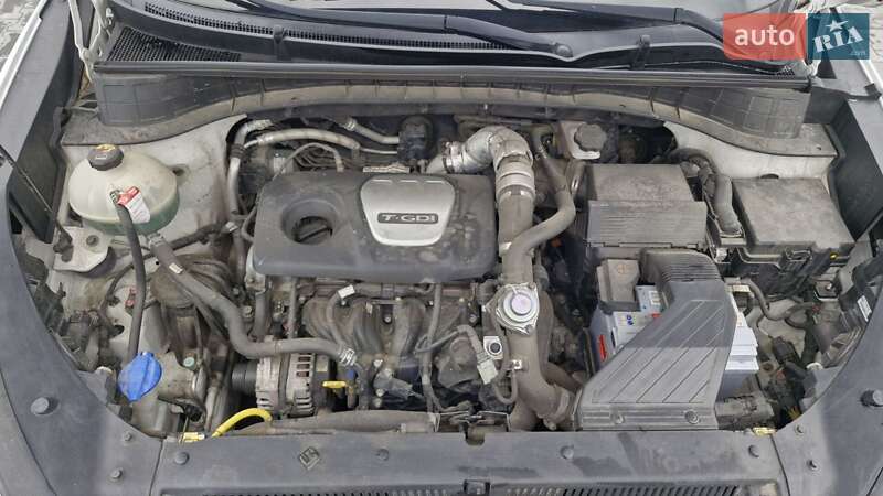 Позашляховик / Кросовер Hyundai Tucson 2015 в Ірпені