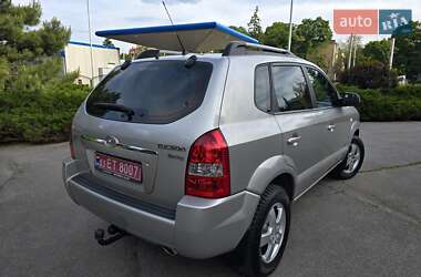 Позашляховик / Кросовер Hyundai Tucson 2006 в 