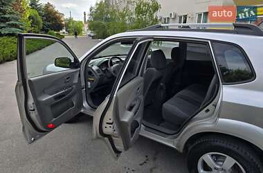 Позашляховик / Кросовер Hyundai Tucson 2006 в 