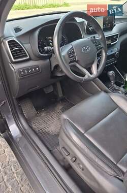 Внедорожник / Кроссовер Hyundai Tucson 2019 в 