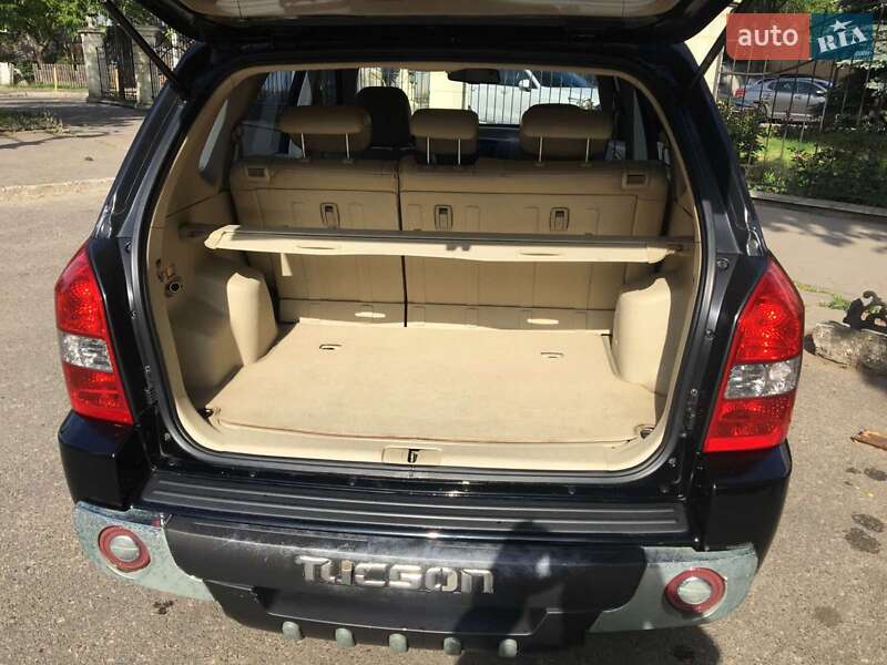 Позашляховик / Кросовер Hyundai Tucson 2008 в Одесі