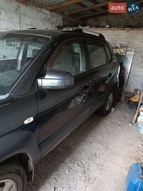 Позашляховик / Кросовер Hyundai Tucson 2009 в Дніпрі