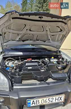 Позашляховик / Кросовер Hyundai Tucson 2008 в 