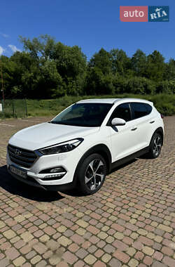 Внедорожник / Кроссовер Hyundai Tucson 2017 в Киеве