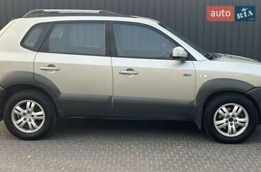 Позашляховик / Кросовер Hyundai Tucson 2008 в 