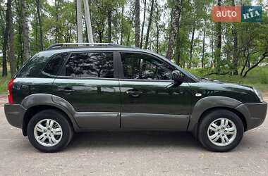 Позашляховик / Кросовер Hyundai Tucson 2008 в 