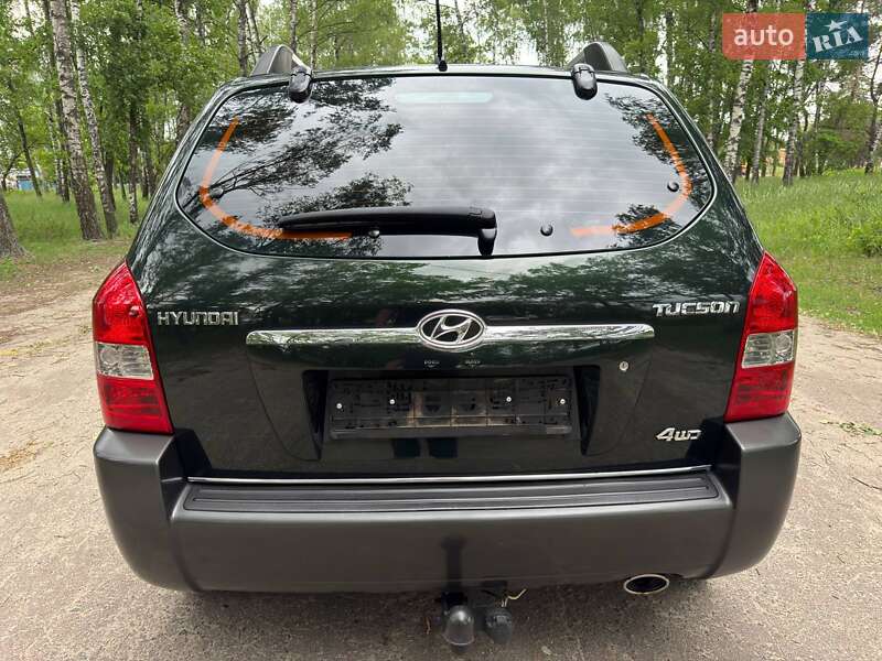 Позашляховик / Кросовер Hyundai Tucson 2008 в Охтирці