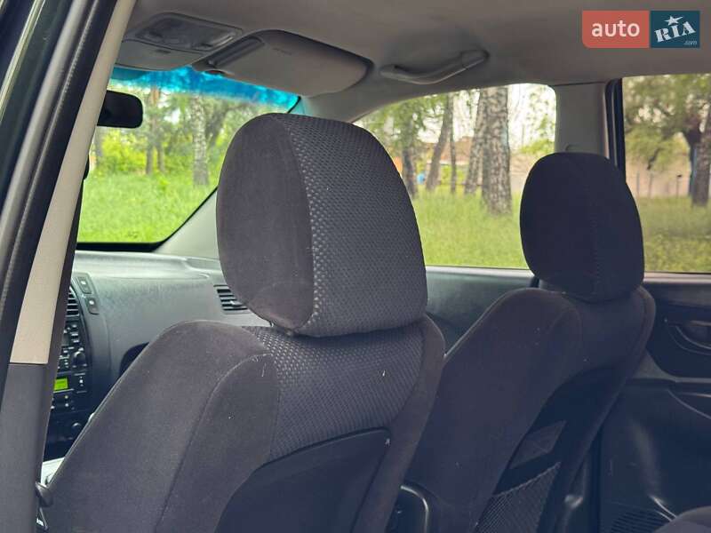 Позашляховик / Кросовер Hyundai Tucson 2008 в Охтирці