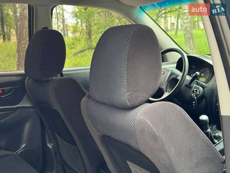 Позашляховик / Кросовер Hyundai Tucson 2008 в Охтирці