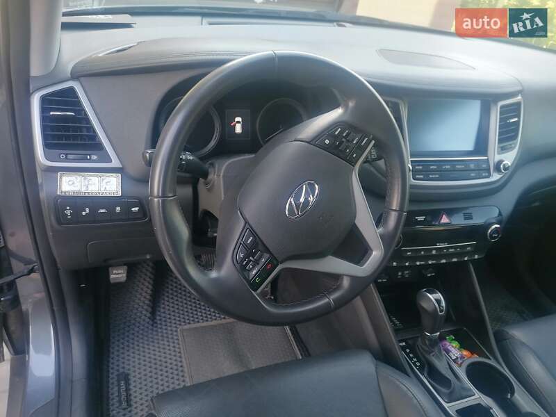 Позашляховик / Кросовер Hyundai Tucson 2017 в Дніпрі фото 8 Позашляховик / Кросовер Hyundai Tucson 2017 в Дніпрі