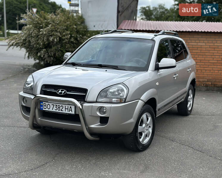 Позашляховик / Кросовер Hyundai Tucson 2005 в Тернополі
