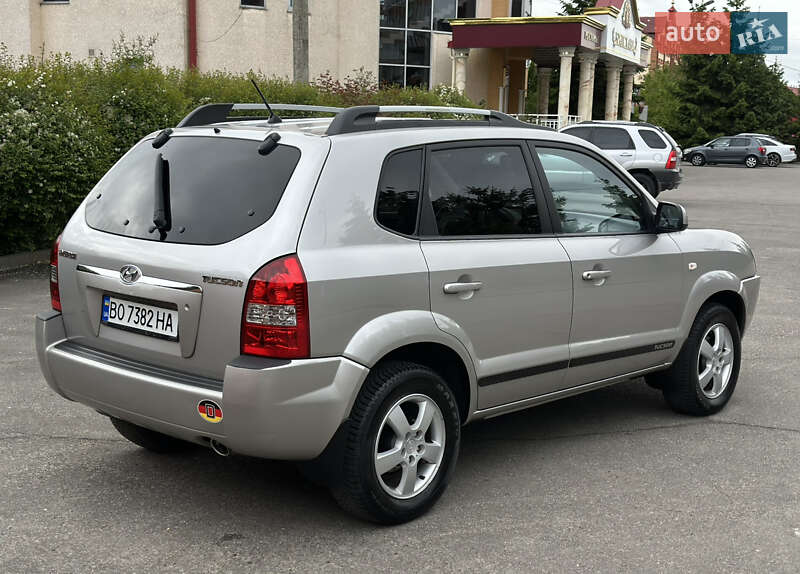 Позашляховик / Кросовер Hyundai Tucson 2005 в Тернополі