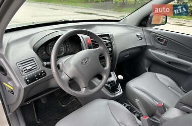 Позашляховик / Кросовер Hyundai Tucson 2005 в 