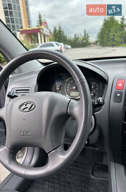Позашляховик / Кросовер Hyundai Tucson 2005 в 