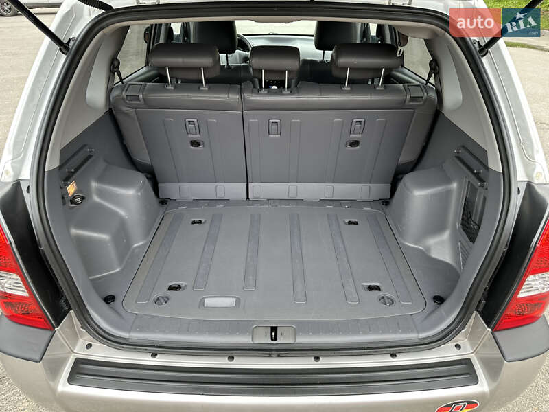 Позашляховик / Кросовер Hyundai Tucson 2005 в Тернополі