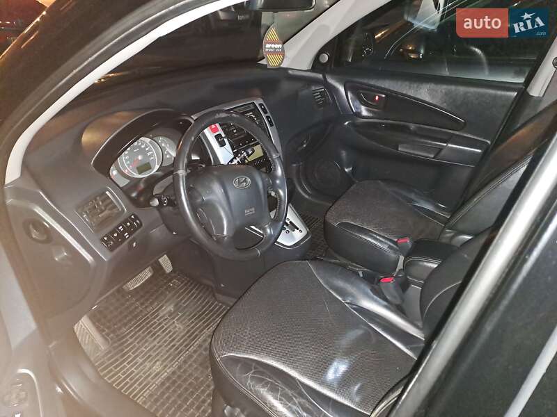 Внедорожник / Кроссовер Hyundai Tucson 2008 в Калуше