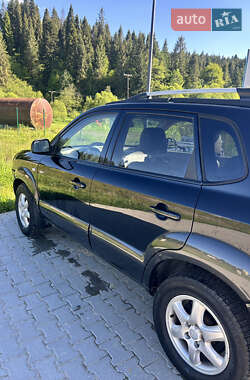 Внедорожник / Кроссовер Hyundai Tucson 2005 в 