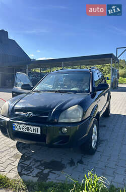 Внедорожник / Кроссовер Hyundai Tucson 2005 в 