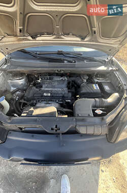 Внедорожник / Кроссовер Hyundai Tucson 2011 в 