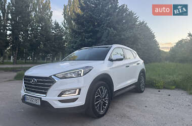 Внедорожник / Кроссовер Hyundai Tucson 2019 в 