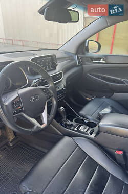 Внедорожник / Кроссовер Hyundai Tucson 2019 в 